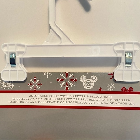 Disney mickey mouse colorable pillowcase with markers new with tag - Picture 7 of 14